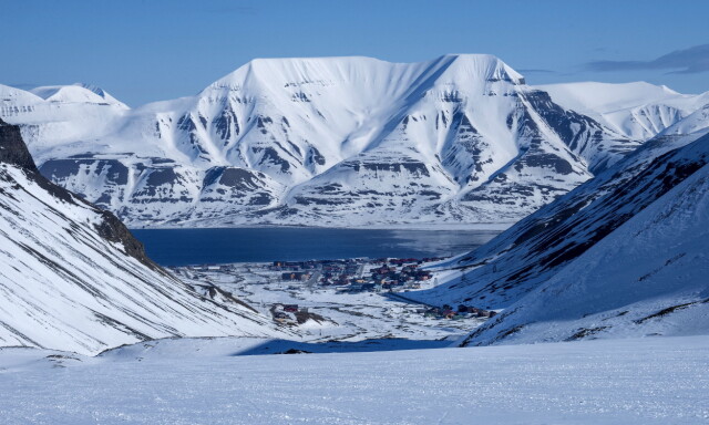 Sju år med temperaturer over normalen på Svalbard